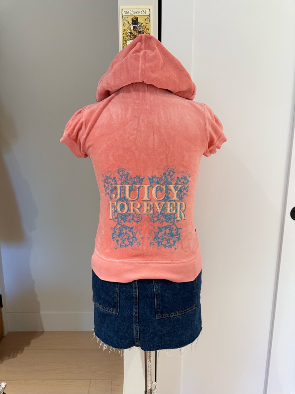 🍬Super Rare Juicy Couture cotton candy velour zip-up 🍬
